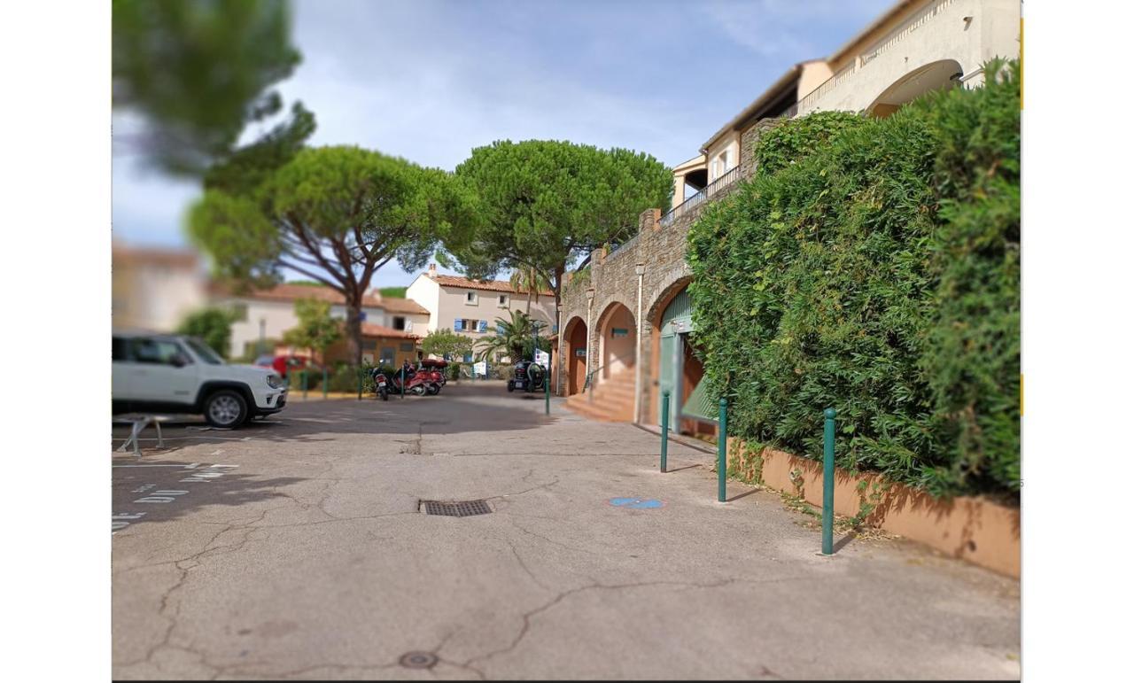 Port Cogolin, T2 Calme Dans Belle Residence, Piscine, Proche St Tropez المظهر الخارجي الصورة
