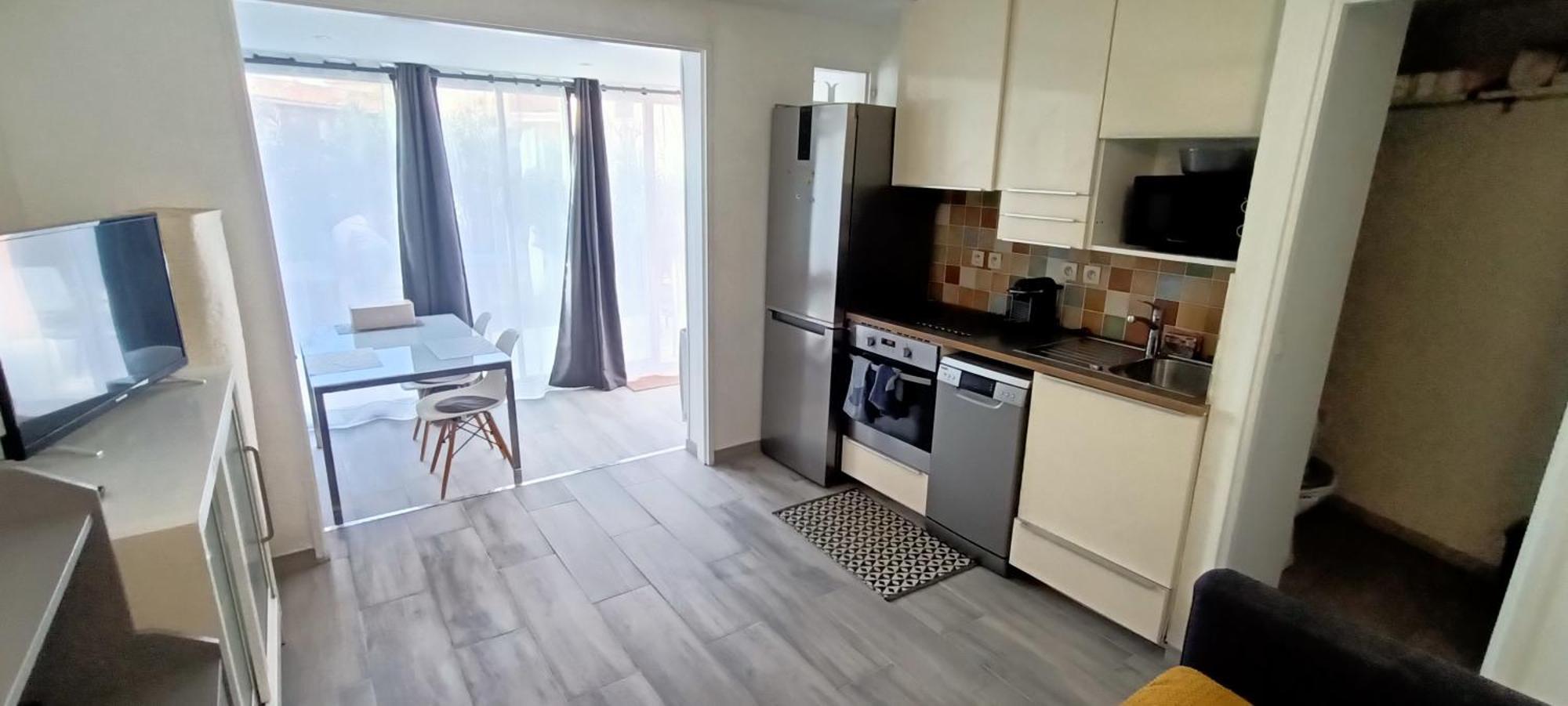 Port Cogolin, T2 Calme Dans Belle Residence, Piscine, Proche St Tropez المظهر الخارجي الصورة